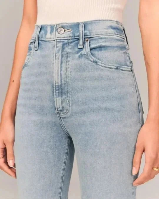 UltraStretch™ Flared Jeans